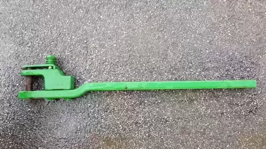 Donja poteznica vuča John Deere