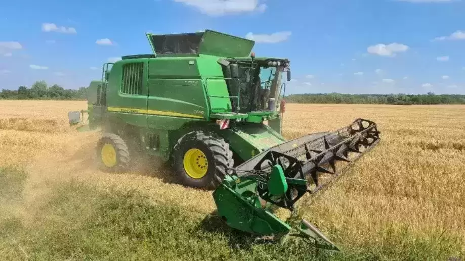 John Deere T660 Hillmaster