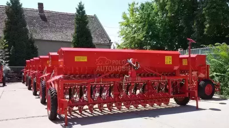 Žitna sijačica 2,4 m Banat