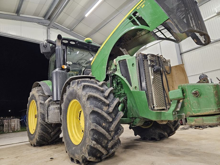 John Deere 8360R